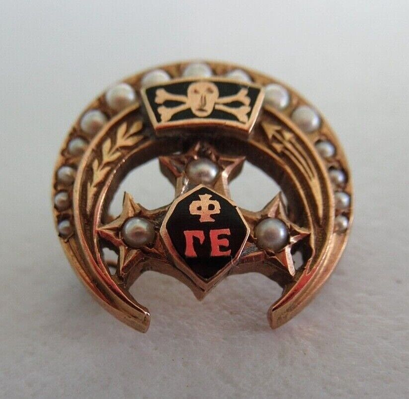 USA FRATERNITY PIN PHI GAMMA EPSILON. MADE IN GOLD 10K. 3.02GRAMS. 186