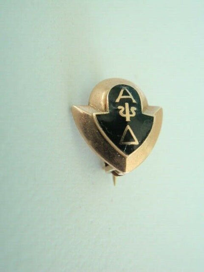 USA FRATERNITY PIN ALPHA PSI DELTA . MADE IN GOLD. MARKED. 631