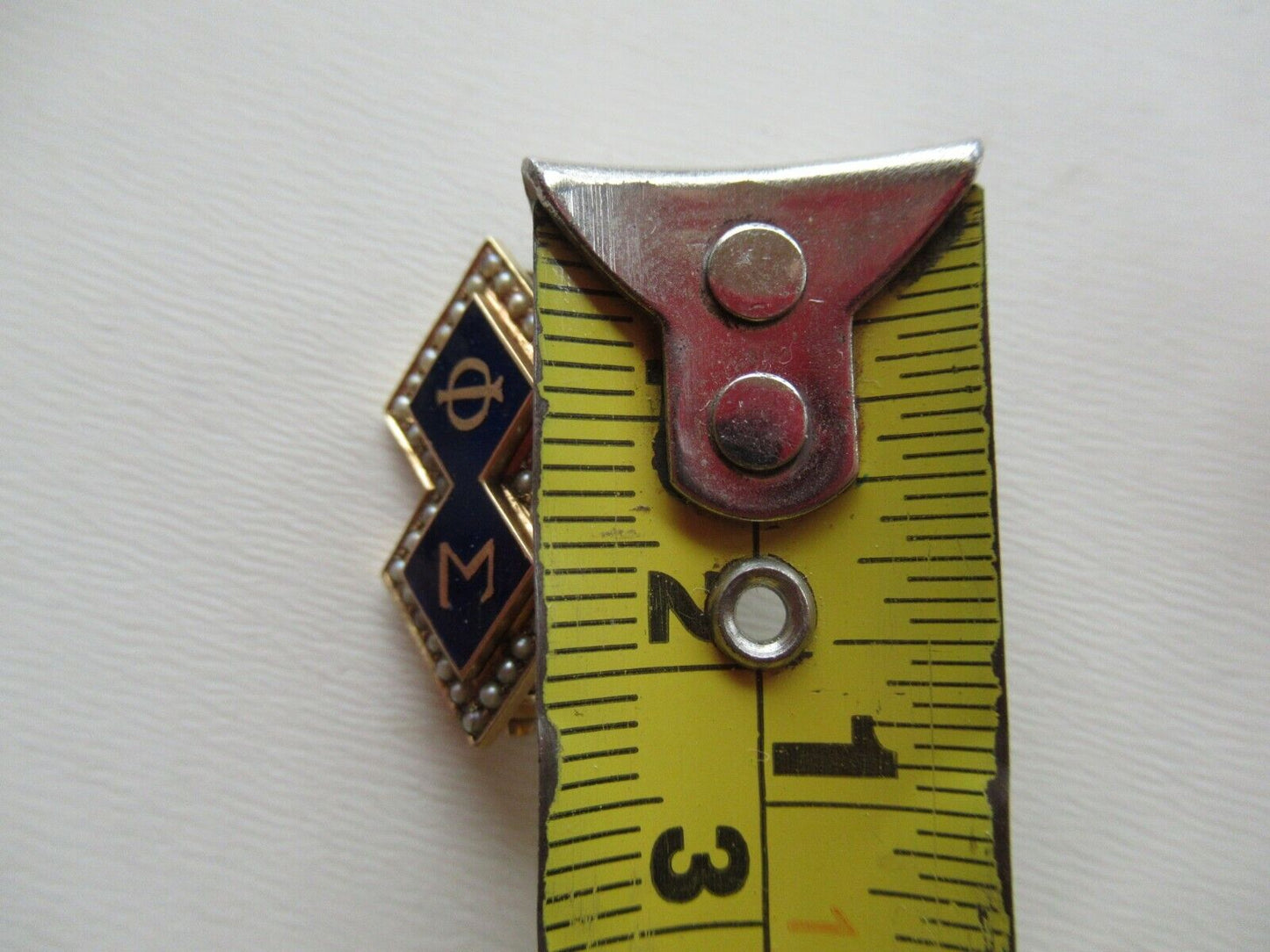 USA FRATERNITY PIN PHI SIGMA. MADE IN GOLD. NAMED. 1298