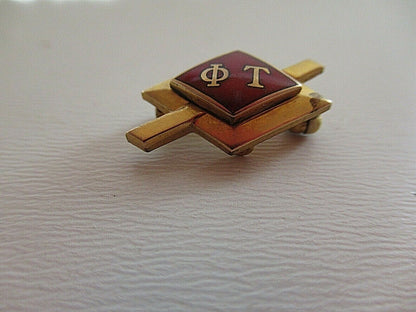 美国兄弟会 PIN PHI TAU。黄金制造。 1954.命名。已标记。 1299