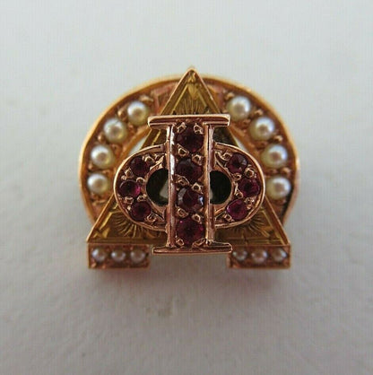 USA FRATERNITY PIN PHI DELTA OMEGA. MADE IN GOLD. RUBIES. NAMED. MARKE