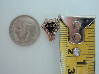 USA FRATERNITY PIN ALPHA BETA CHI. MADE IN GOLD. PEARLS. MARKED. NAMED