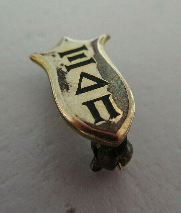 美国兄弟会 PIN XI DELTA PI。包金制成。已标记。第1689章