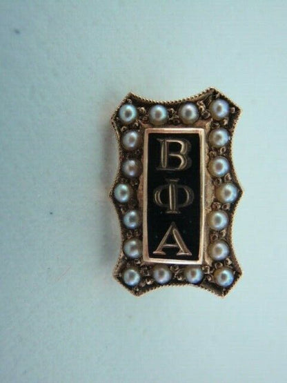 USA FRATERNITY PIN BETA PHI ALPHA. MADE IN GOLD. PEARLS. NAMED. 399