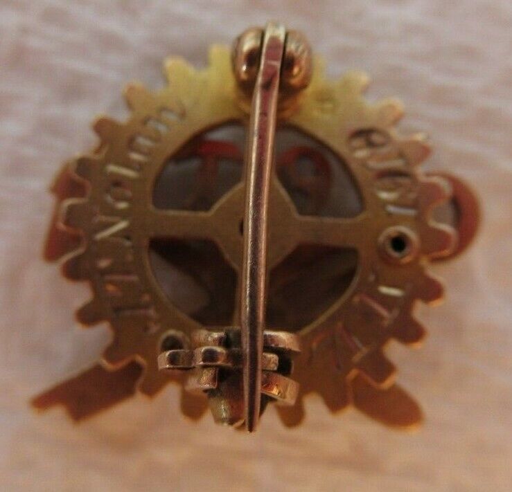 USA FRATERNITY PIN THETA TAU. MADE IN GOLD. 1918. NAMED. #71! KAPPA. 1