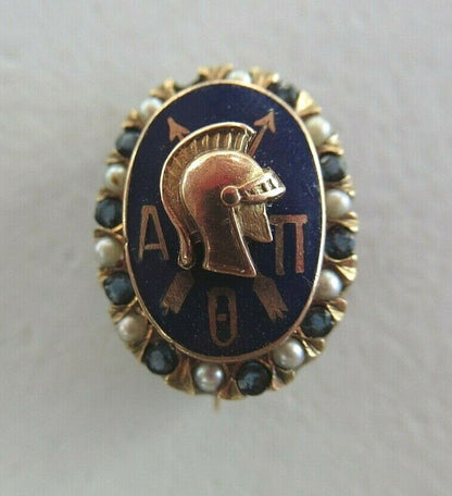 USA FRATERNITY PIN ALPHA THETA PI. MADE IN GOLD. RUBIES. NAMED. 1504