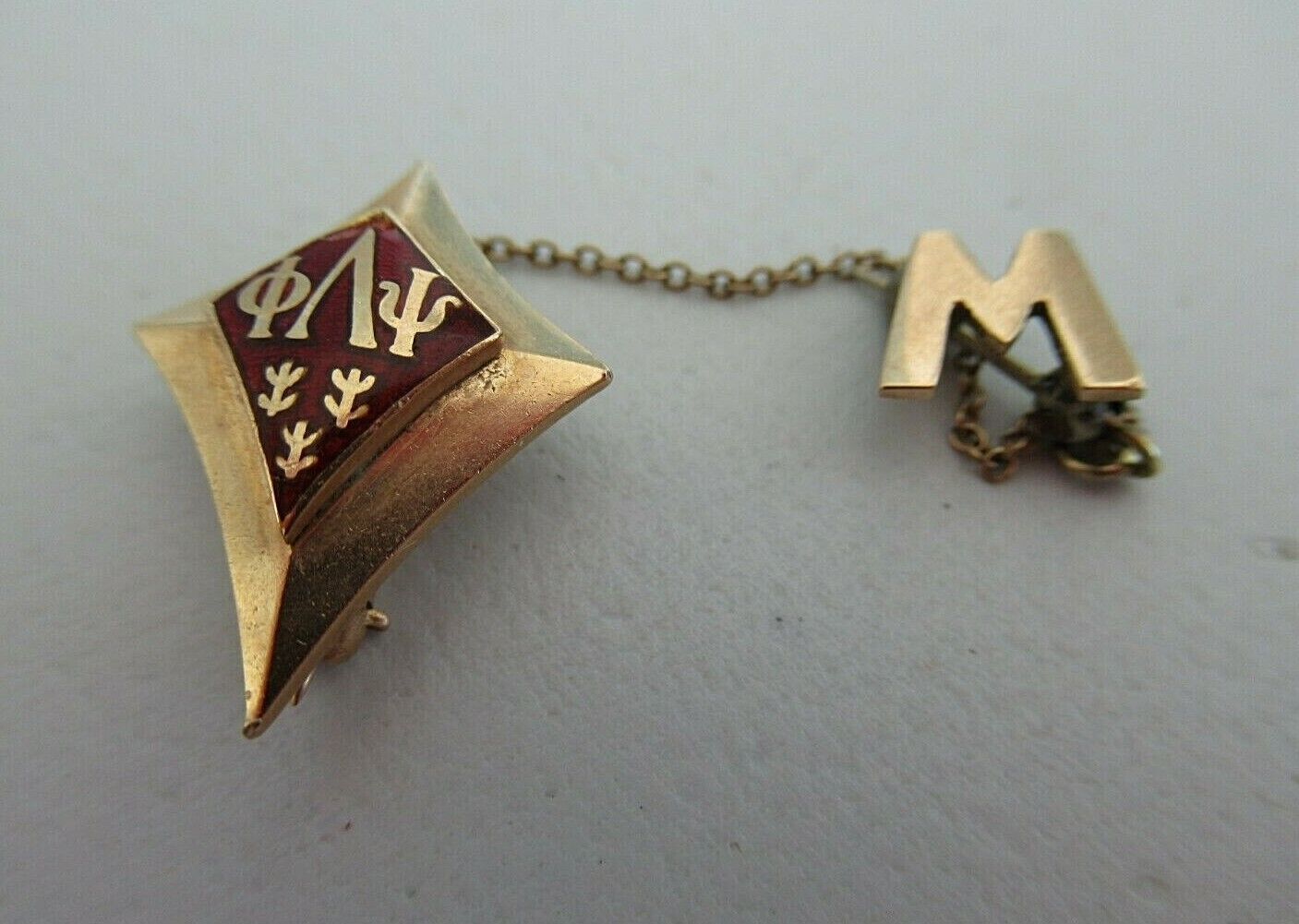 USA FRATERNITY PIN PHI LAMBDA PSI. MADE IN GOLD. 1626