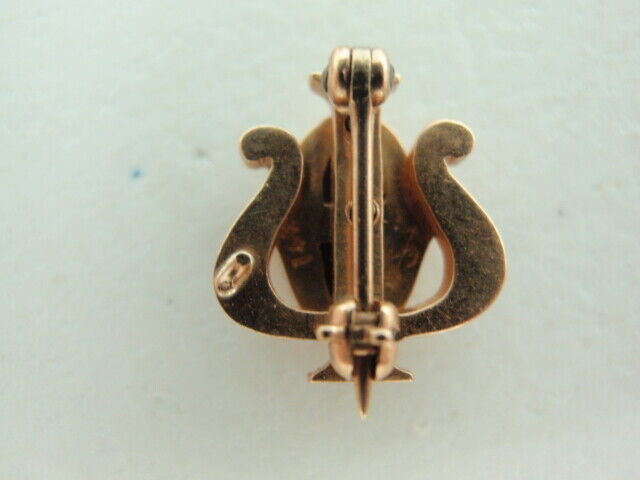 USA FRATERNITY PIN THETA PSI. MADE IN GOLD. 689