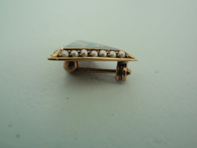 USA FRATERNITY PIN LAMBDA RHO TAU. MADE IN GOLD. NAMED. DATED 1918. MA