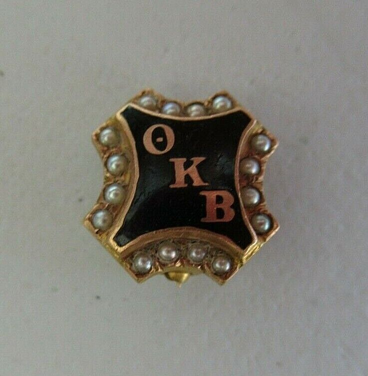 美国兄弟会 PIN THETA KAPPA BETA。 10K 金制成。命名。已标记。