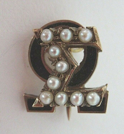 USA FRATERNITY PIN SIGMA OMEGA. MADE IN GOLD. 1146