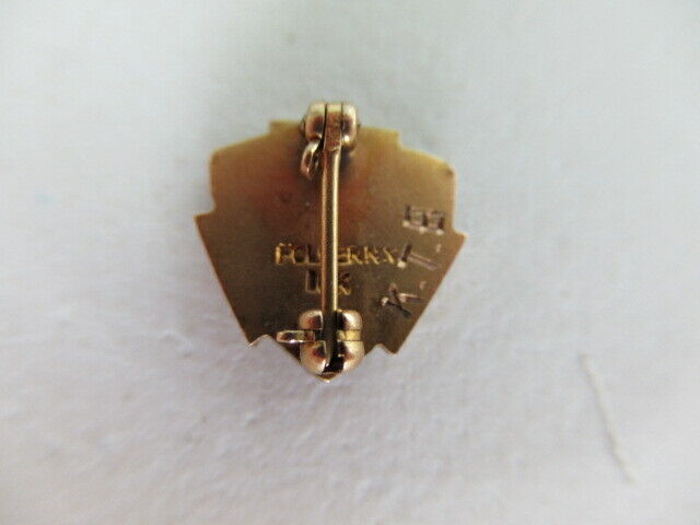 USA FRATERNITY PIN OMEGA PI ALPHA. MADE IN GOLD 10K. NAMED. MARKED. 75