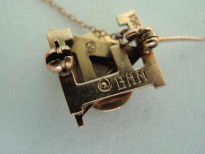 USA FRATERNITY PIN THETA ALPHA EPSILON. MADE IN GOLD 10K. NAMED. 690