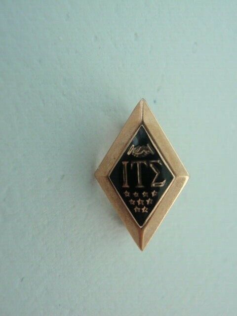 USA FRATERNITY PIN IOTA TAU SIGMA. MADE IN GOLD. NUMBERED 365!. NAMED.