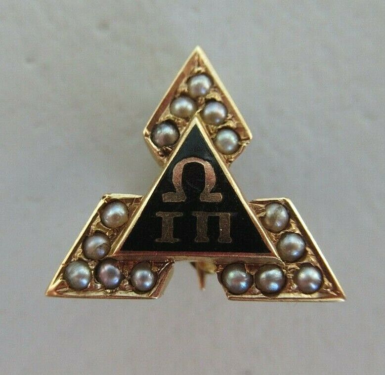 USA FRATERNITY PIN OMEGA IONA PI. MADE IN GOLD 14K. NAMED. MARKED. 172