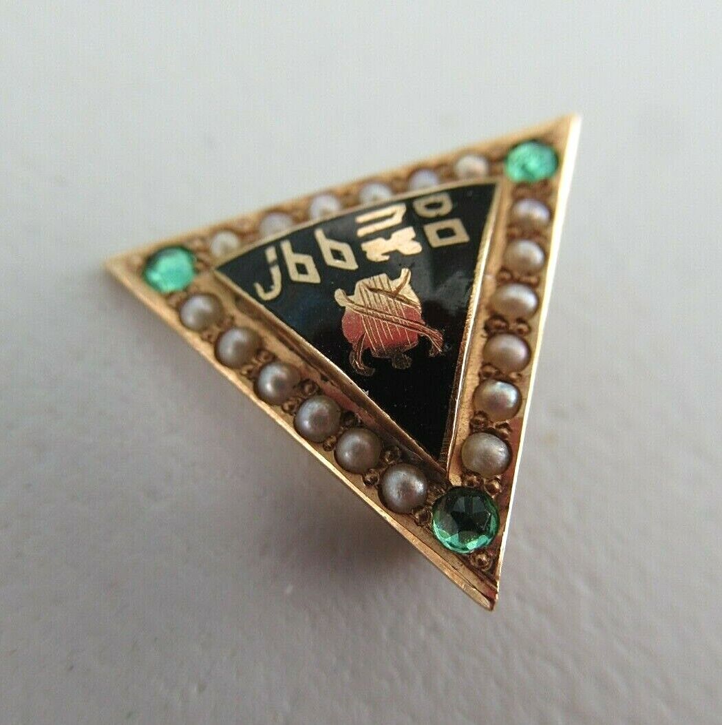 USA FRATERNITY SWEETHEART PIN. MADE IN GOLD 14K. 3 DIAMONDS. 1923. NAM