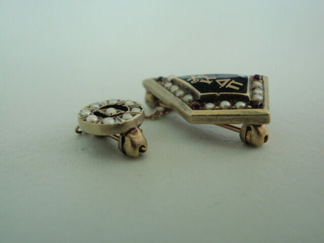 USA FRATERNITY PIN KAPPA DELTA PI. MADE IN GOLD. DATED 1912. NAMED. MA