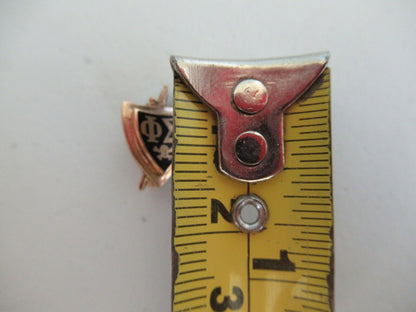 USA FRATERNITY PIN PHI SIGMA. MADE IN GOLD. MARKED 1347