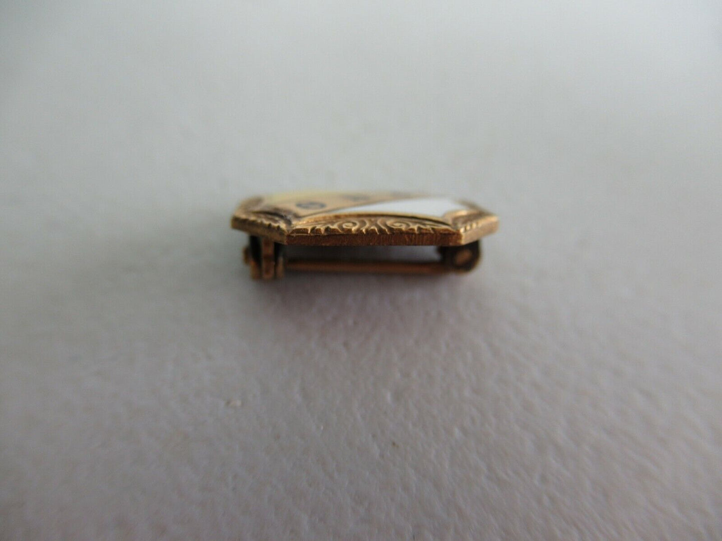USA FRATERNITY PIN PHI PI THETA. GOLD FILLED. MARKED. 889