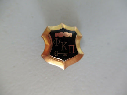 USA FRATERNITY PIN PHI KAPPA PI. MADE IN GOLD. MARKED. 930