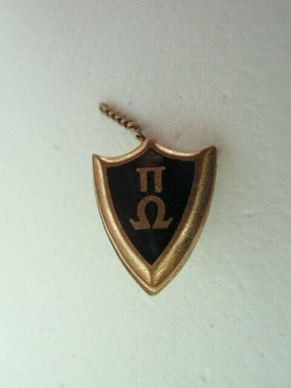 USA FRATERNITY PIN PI OMEGA. MAKER'S NAME. 601