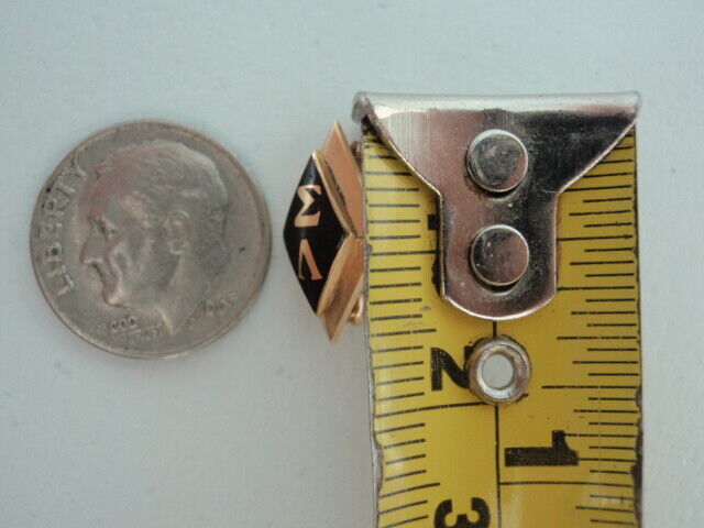 USA FRATERNITY PIN SIGMA LAMBDA. MADE IN GOLD. MARKED. 1908. NAMED. 39