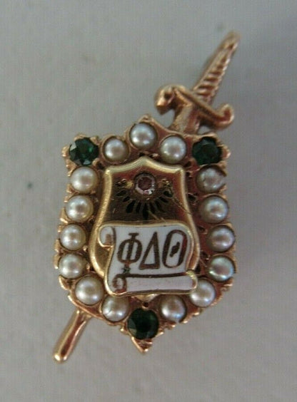 USA FRATERNITY PIN PHI DELTA THETA. MADE IN GOLD! RUBIES & DIAMOND! 17