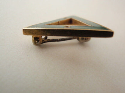 USA FRATERNITY PIN . INCOMPLETE DELTA PIN. MADE IN GOLD. NAMED. 156