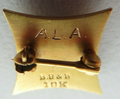 USA FRATERNITY PIN DELTA KAPPA. MADE IN GOLD 10K. NAMED. MARKED. 1165