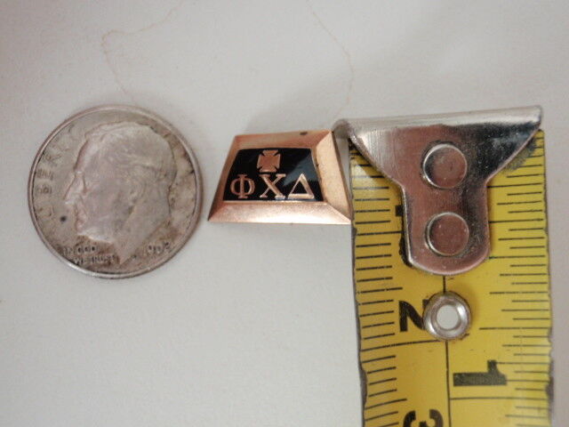 USA FRATERNITY PIN PHI CHI DELTA. MADE IN GOLD. 1940. NAMED. 325