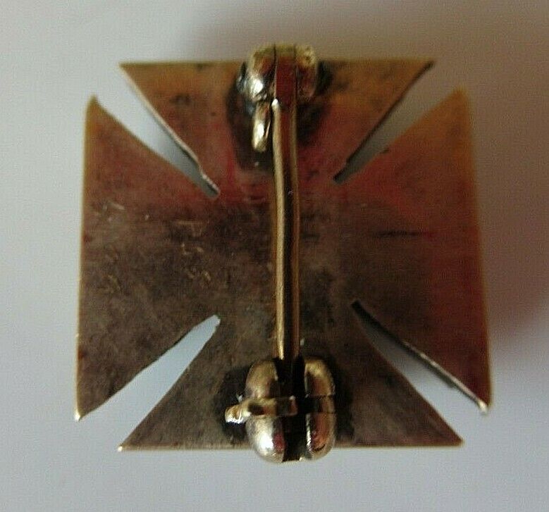 USA FRATERNITY PIN SIGMA PHI BETA. MADE IN GOLD. MARKED. 1192