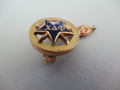 美国兄弟会 PIN CHI DELTA PHI。黄金制造。日期 1932 年。命名。第741章