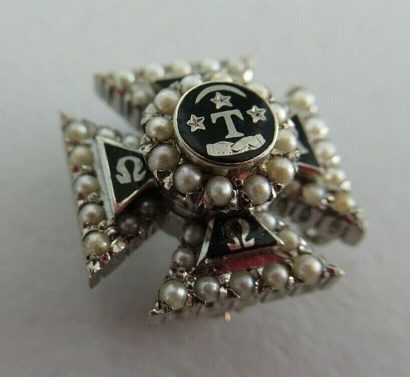 美国兄弟会 PIN ALPHA TAU OMEGA。黄金制造，5.72GR。第1737章