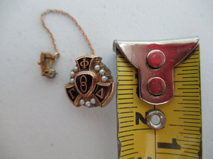 USA FRATERNITY PIN GAMMA PHI DELTA. MADE IN GOLD 10K. NAMED. MARKED. 1