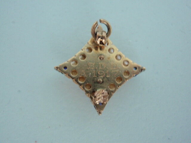 USA FRATERNITY PIN TAU DELTA PHI . MADE IN GOLD NAMED & DATED 1917 SMA