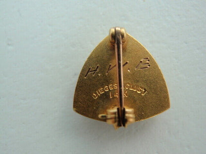 USA FRATERNITY PIN SIGMA EPSILON PHI. MADE IN GOLD 14K. NAMED. MARKED.