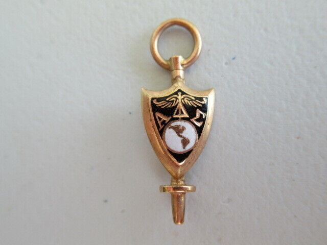 USA FRATERNITY KEY PIN ALPHA DELTA SIGMA. MADE IN GOLD. 718