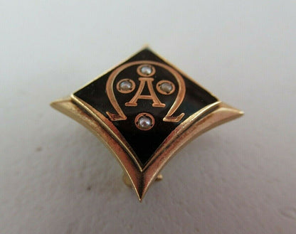 USA FRATERNITY PIN ALPHA OMEGA. MADE IN GOLD. 1510
