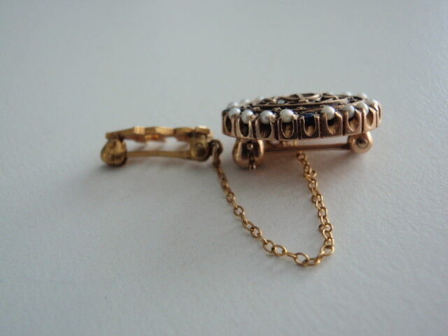 USA FRATERNITY PIN PHI SIGMA ALPHA. MADE IN GOLD. SAPPHIRES & PEARLS.