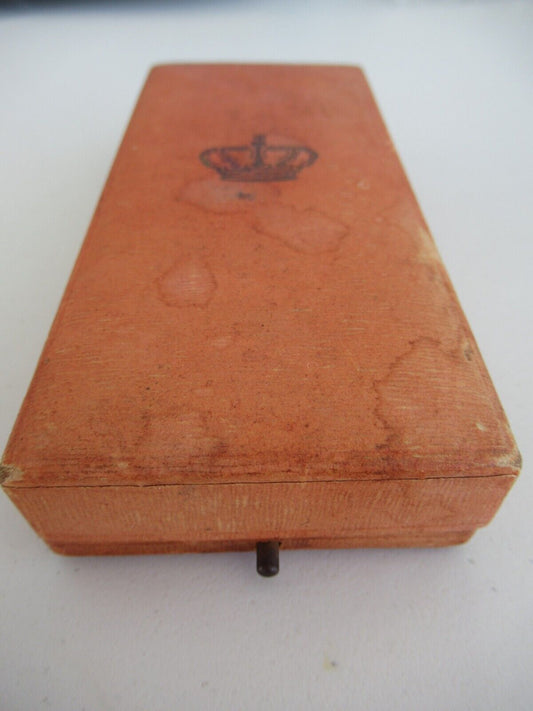 NETHERLANDS ORANGE OF NASSAU ORDER OFFICER GRADE BOX BY GOUDSMIT. BOX