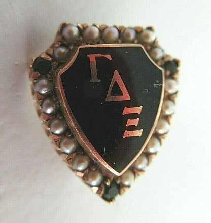 USA FRATERNITY PIN GAMMA DELTA XI. MADE IN GOLD 10K. RUBIES. MARKED. 7