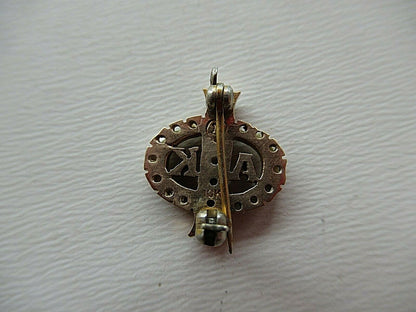 USA FRATERNITY PIN PHI ALPHA KAPPA. MADE IN GOLD 10K. MARKED. 1290