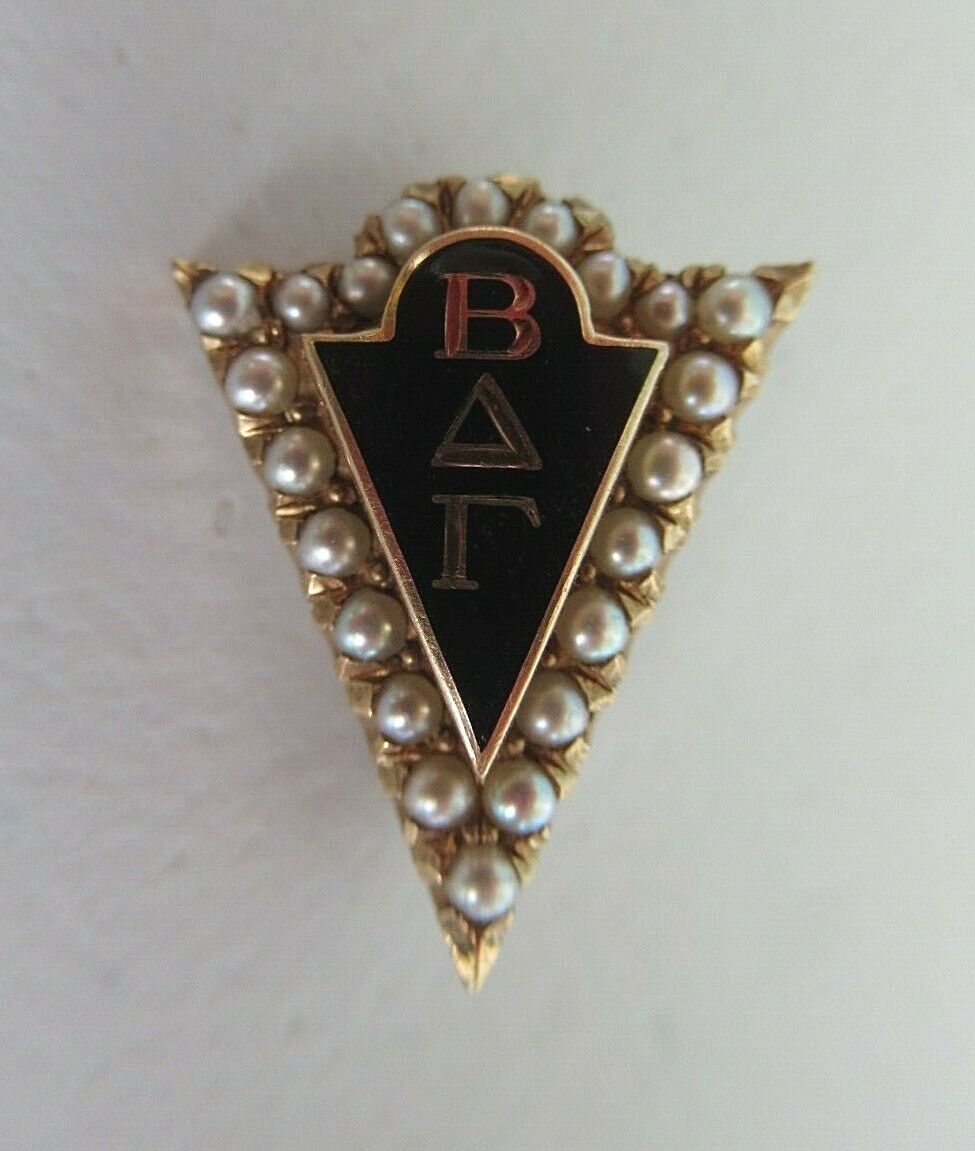 USA FRATERNITY PIN BETA DELTA GAMMA. MADE IN GOLD 10K. MARKED. 1705