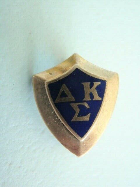 USA FRATERNITY PIN DELTA KAPPA SIGMA. GOLD FILLED. 655