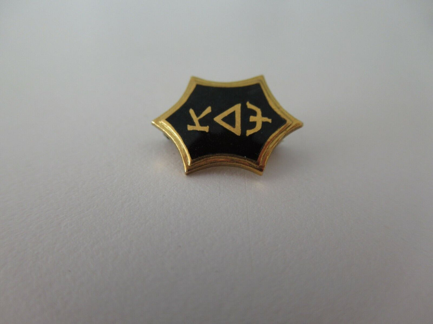 USA FRATERNITY PIN KAPPA DELTA PSI. MADE IN GOLD 10K. MARKED. 1134