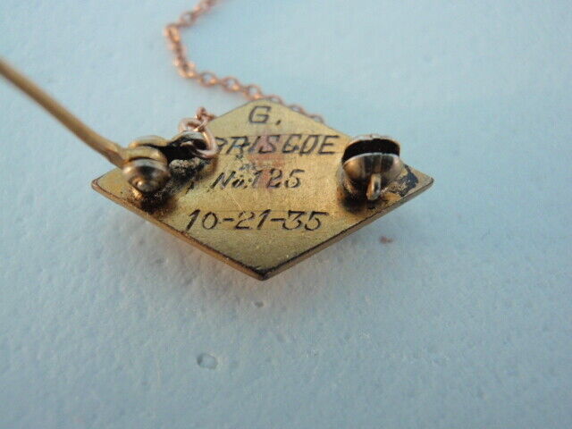 USA FRATERNITY PIN PHI MU EPSILON. MADE IN GOLD. 1935. NUMBERED 125! N