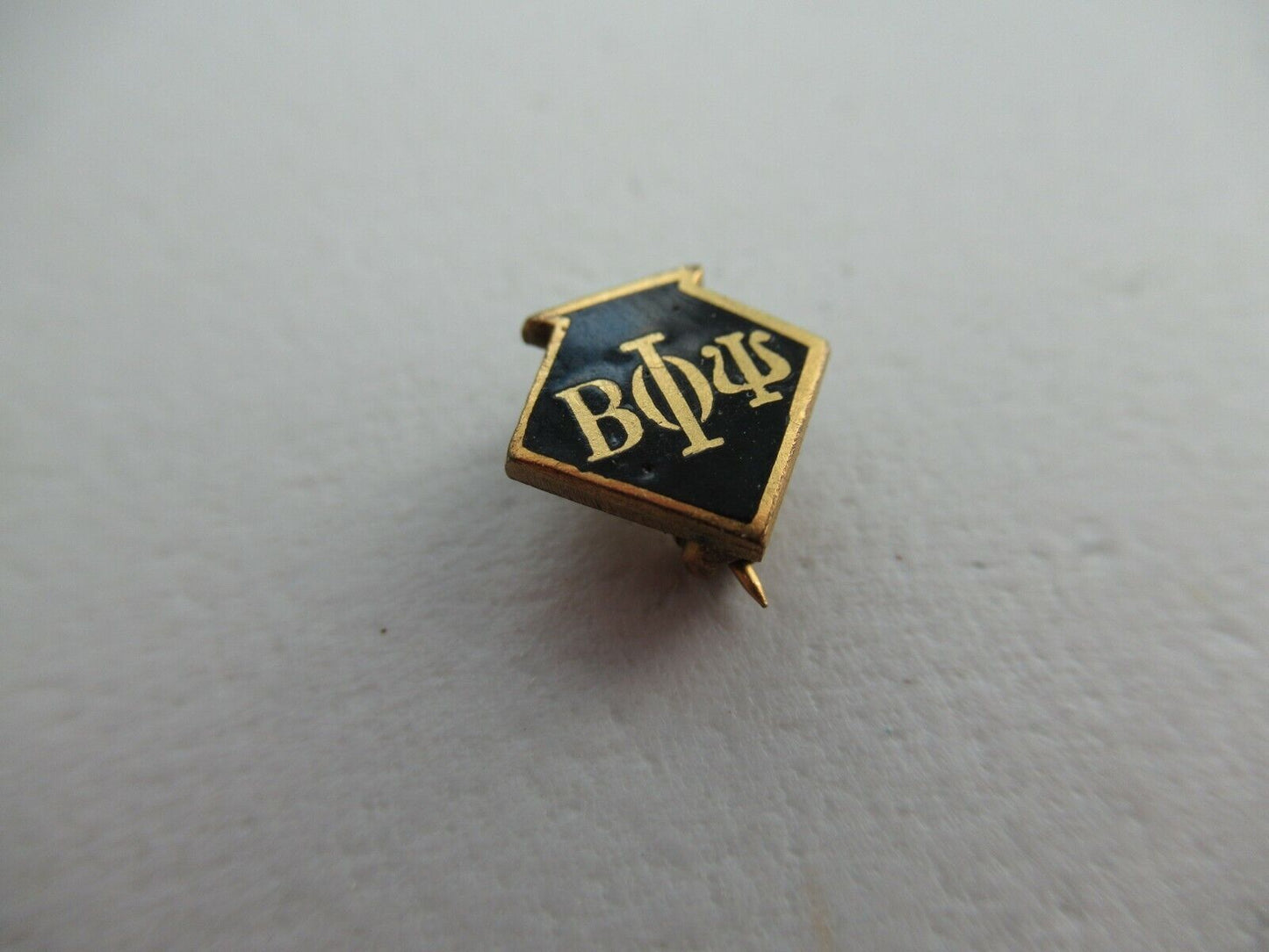 USA FRATERNITY PIN BETA PHI PSI. 1160