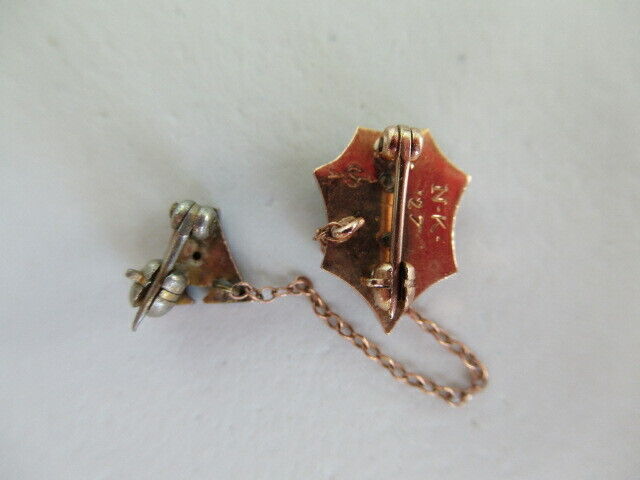 USA FRATERNITY PIN CHI SIGMA. MADE IN GOLD. DATED 1927. NAMED. 749