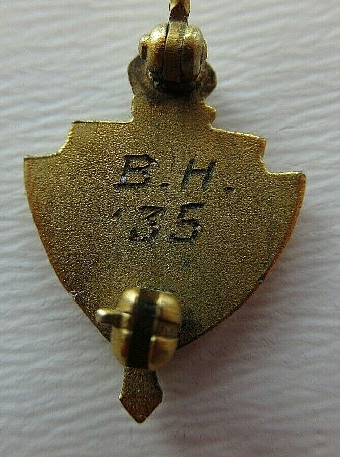 USA FRATERNITY PIN LAMBDA PHI. MADE IN GOLD. 1935. NAMED. 1261