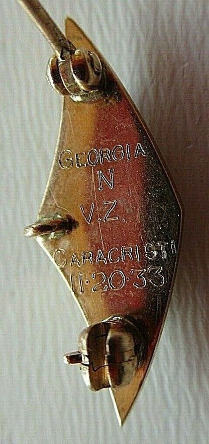 USA FRATERNITY PIN PI TAU SIGMA. MADE IN GOLD. 1933. NAMED.1275